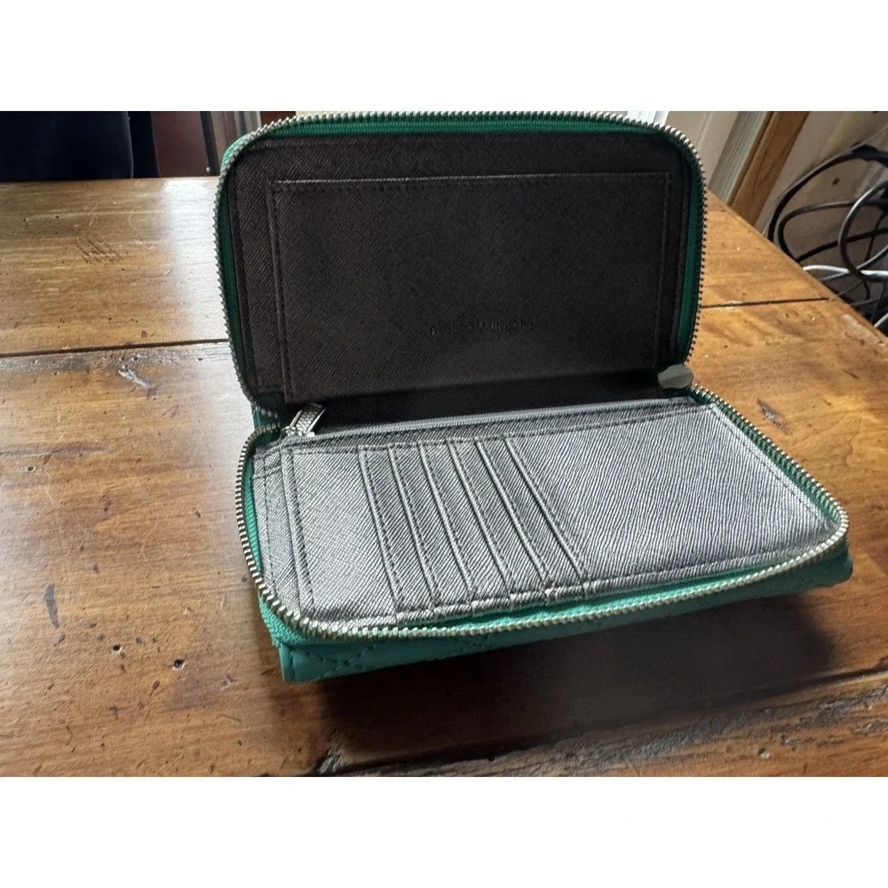 Rebecca Minkoff Quilted Zip-Around Wallet‎ Turquoise
